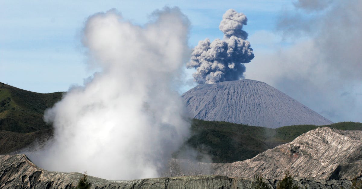 explore the breathtaking beauty and power of volcanoes with our comprehensive guide. from their formation to their impact on the environment, uncover the fascinating world of volcanoes with us.